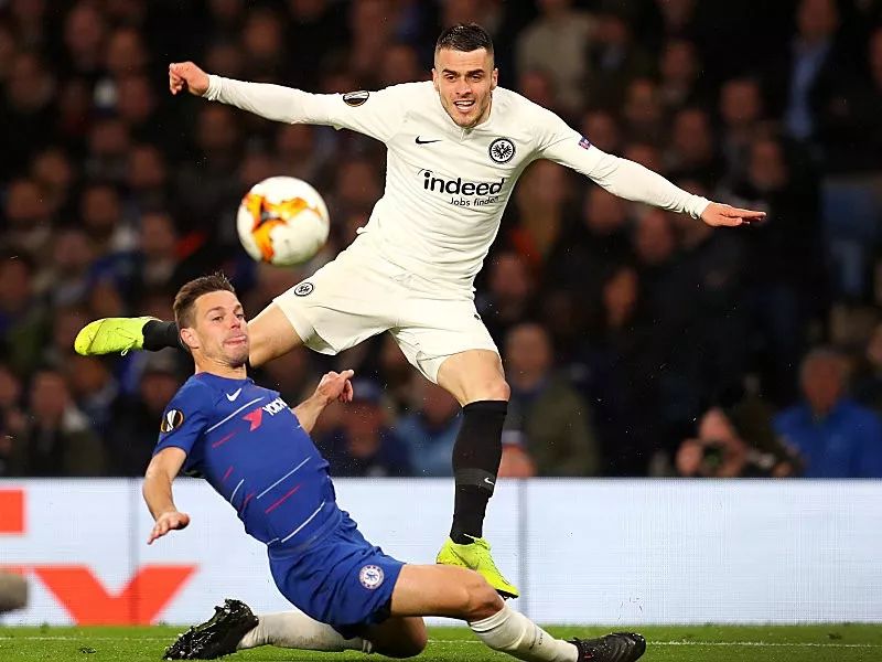 巴塞罗那集结日止住颓势，志在德国杯名次提升，信心回归，更衣室氛围转暖的简单介绍