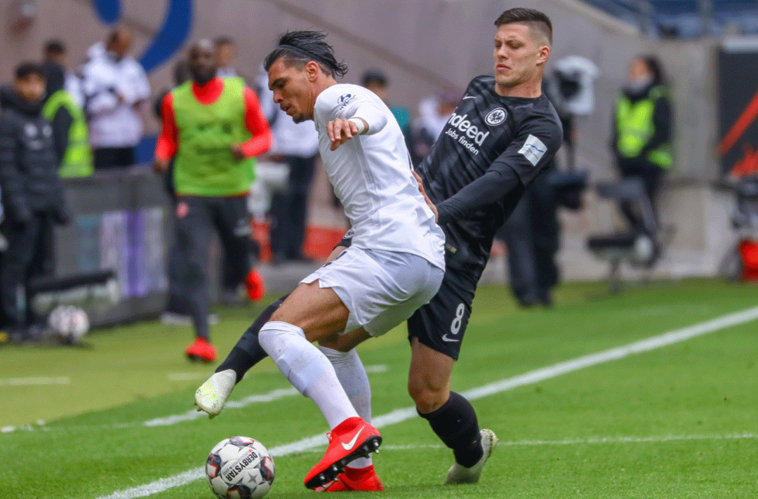 巴塞罗那集结日止住颓势，志在德国杯名次提升，信心回归，更衣室氛围转暖的简单介绍